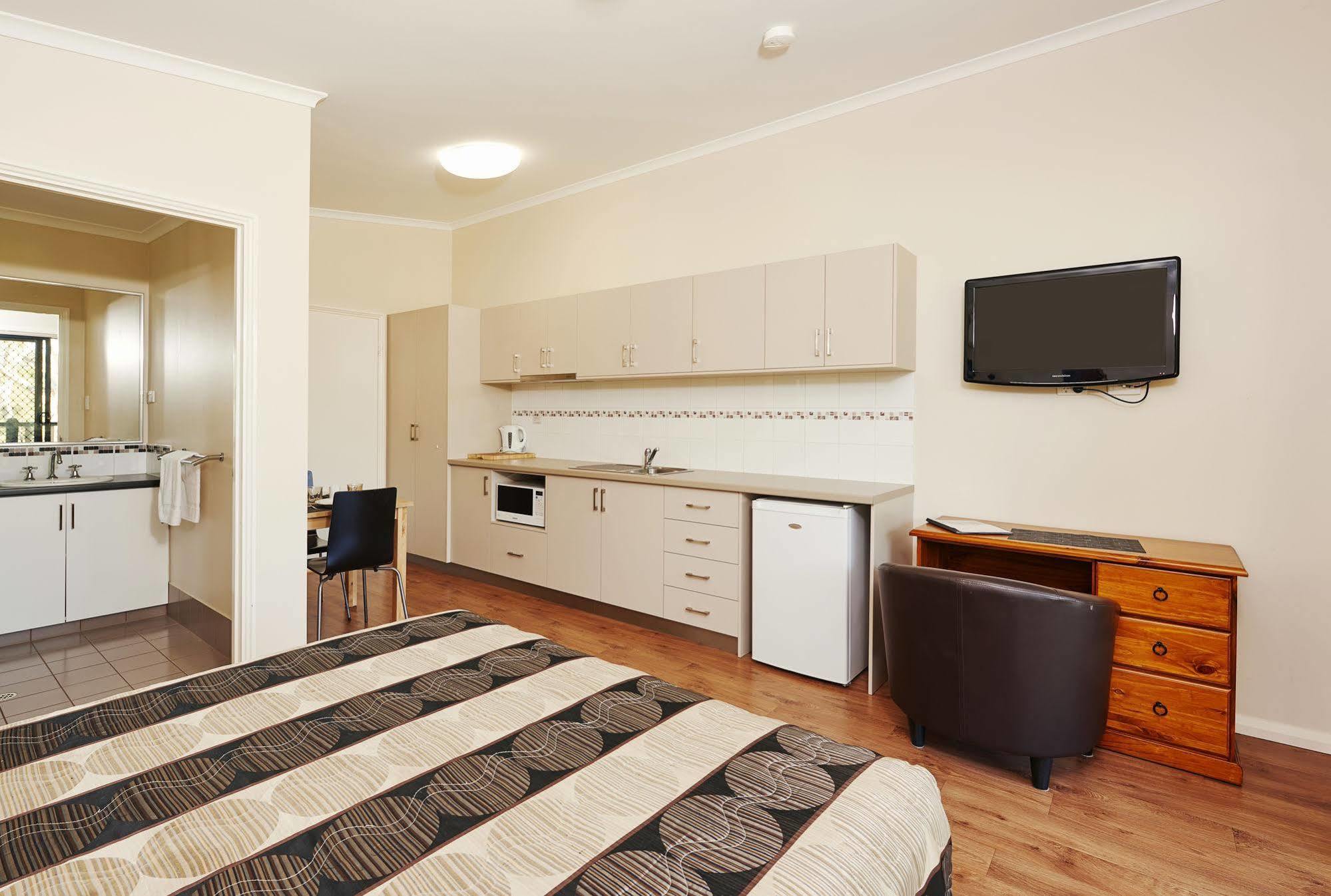 Big4 Perth Midland Tourist Park Hotel Middle Swan Buitenkant foto